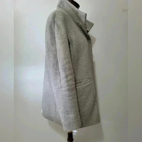Danier wool  and leather coat. Size medium - Picture 8 of 13